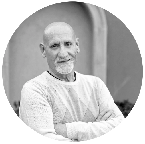 Pastor Larrie Fraley